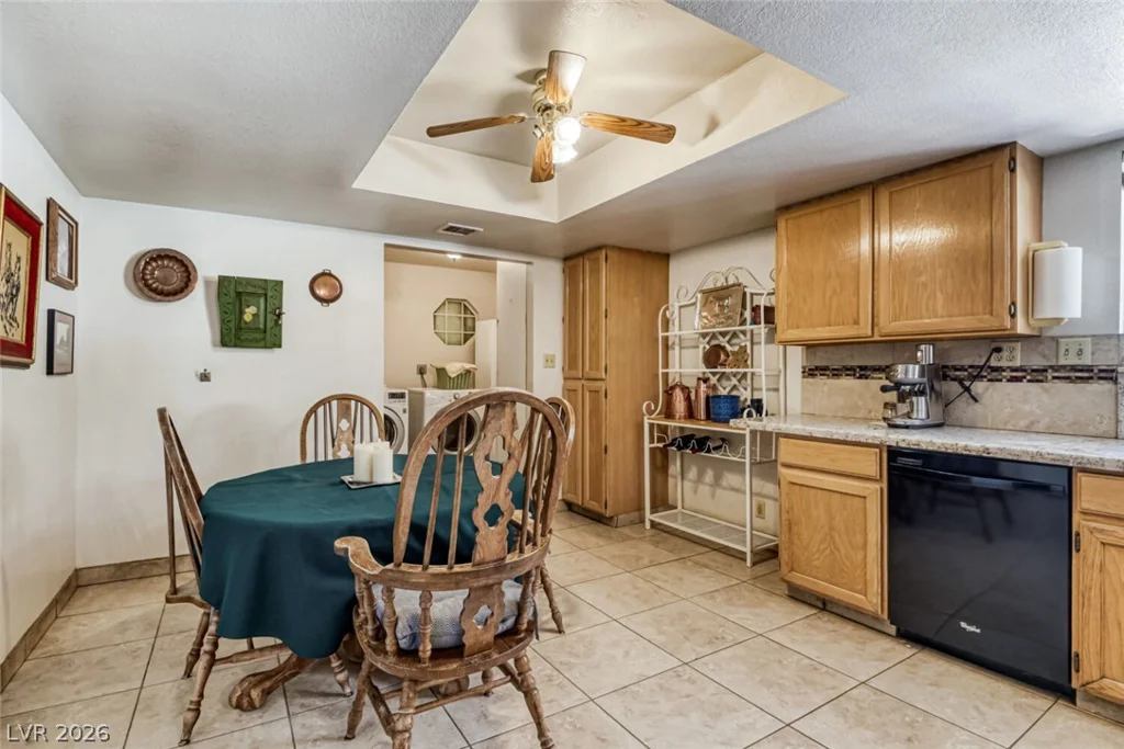 9190 Fisher, Las Vegas, NV 89149