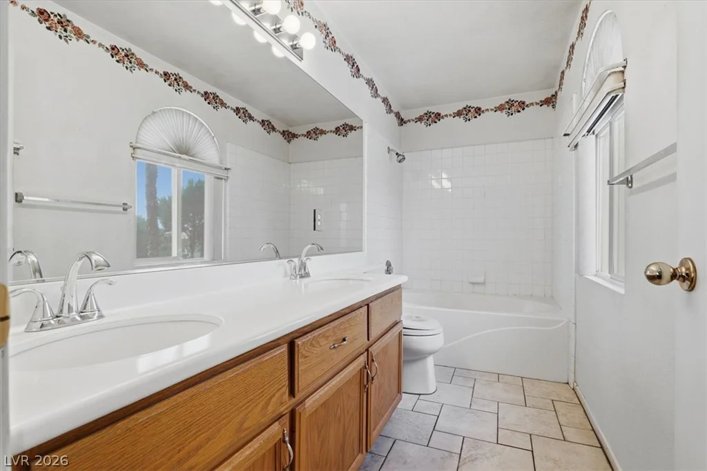 3744 Beacon Point, Las Vegas, NV 89129