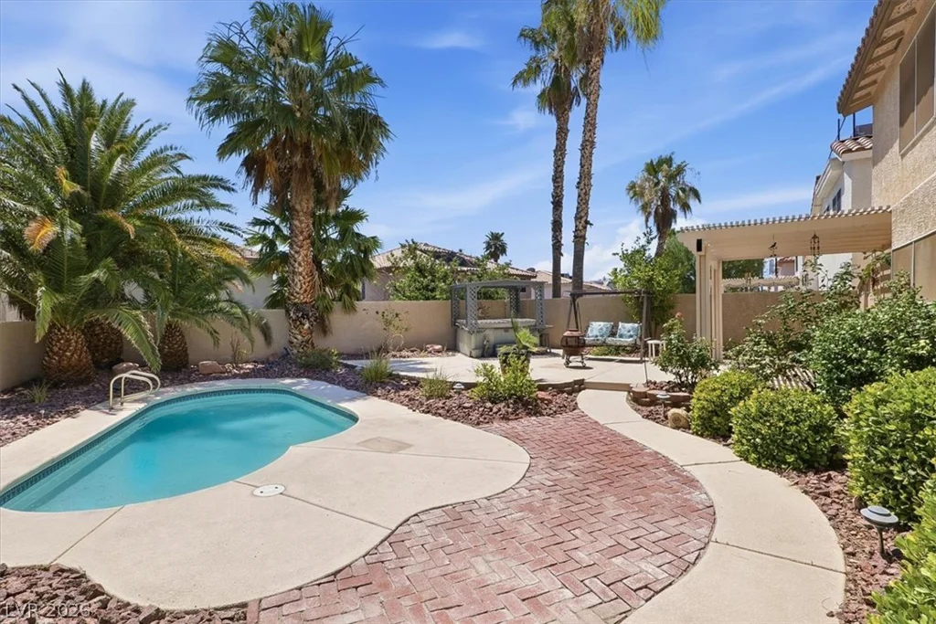 3744 Beacon Point, Las Vegas, NV 89129