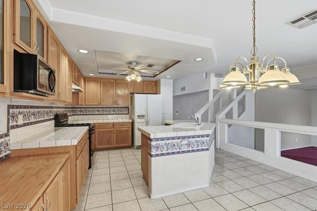 3744 Beacon Point, Las Vegas, NV 89129