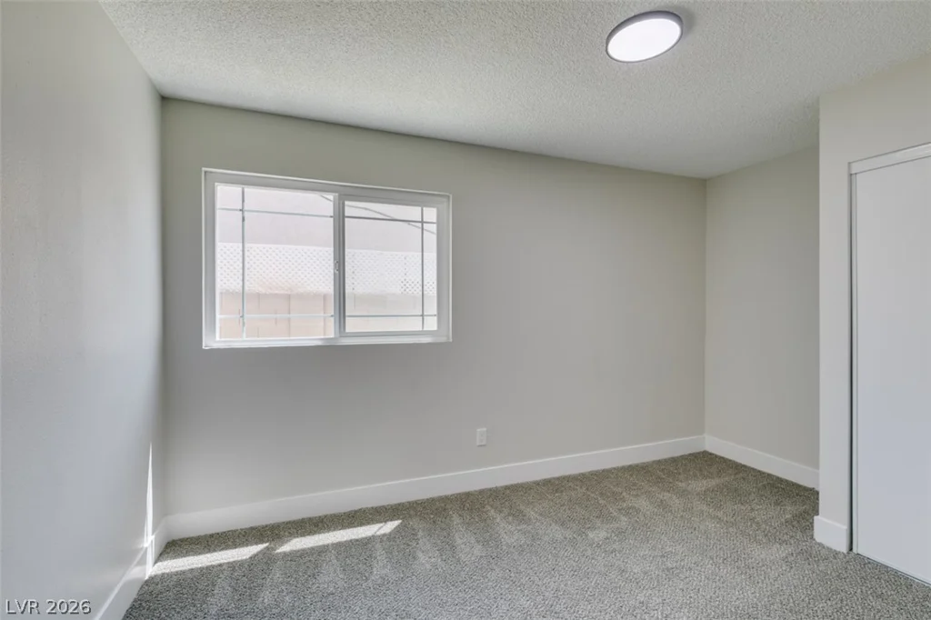 6012 Oceanside, Las Vegas, NV 89108