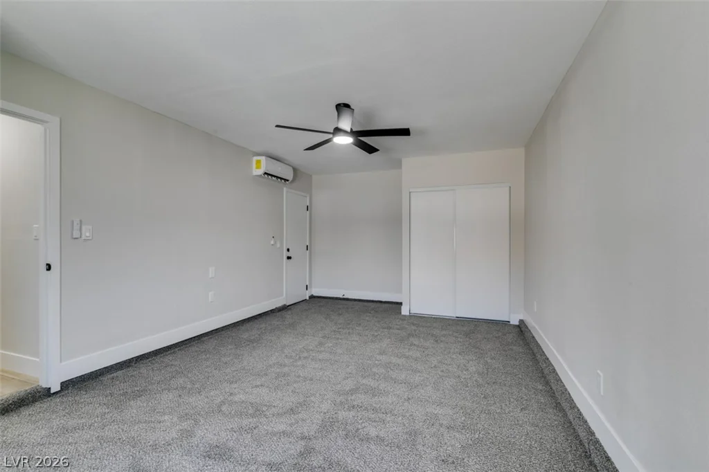6012 Oceanside, Las Vegas, NV 89108