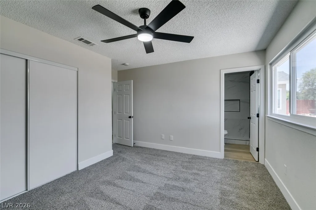 6012 Oceanside, Las Vegas, NV 89108