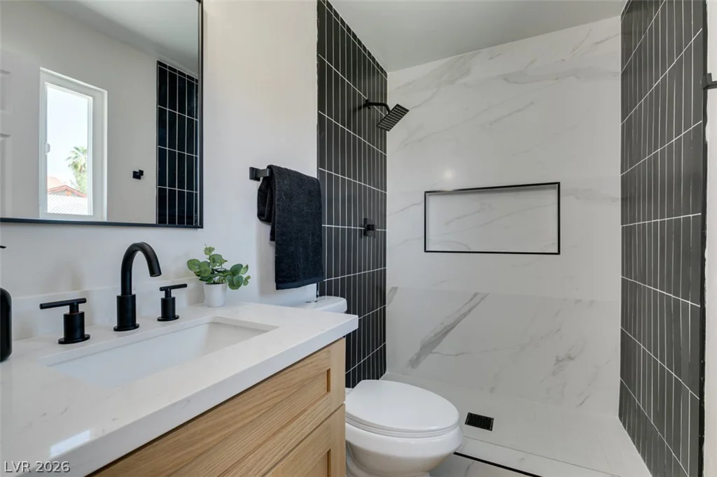 6012 Oceanside, Las Vegas, NV 89108