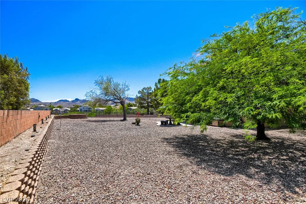 2516 Evansville, Henderson, NV 89052