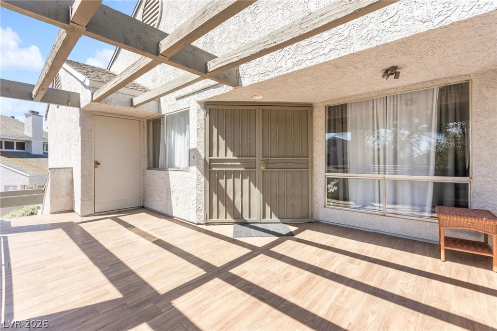 5581 Orchard, Las Vegas, NV 89110