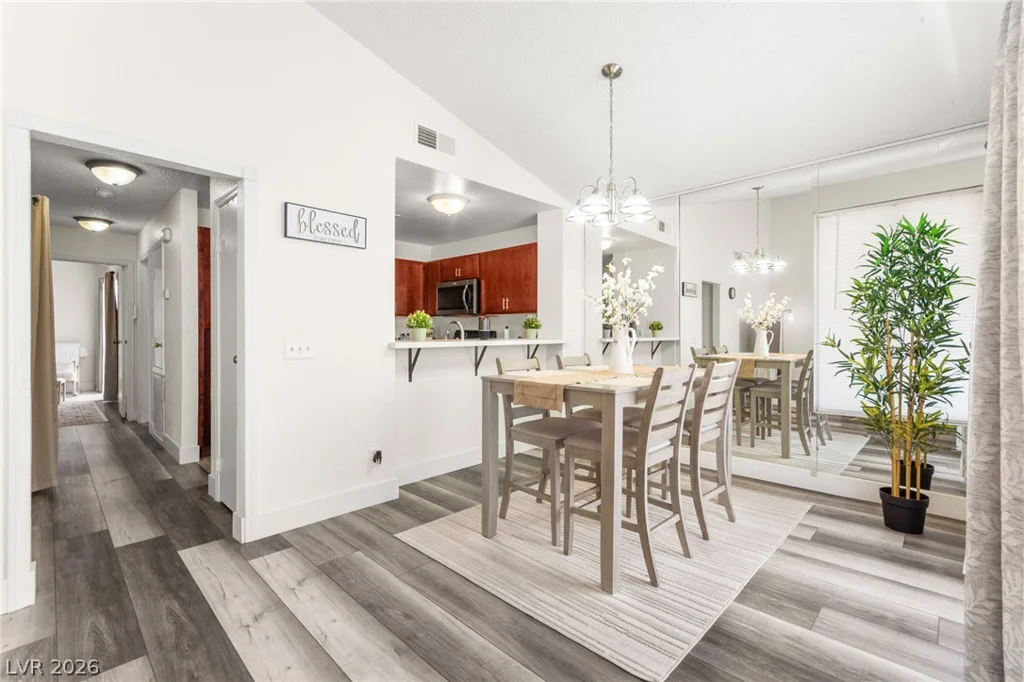 5581 Orchard, Las Vegas, NV 89110