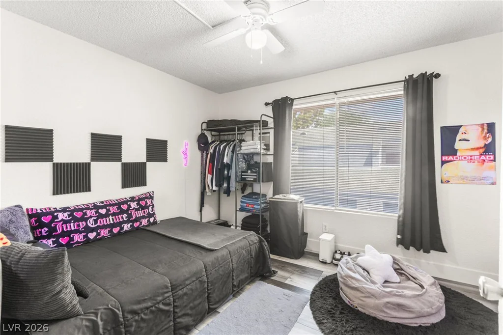 5581 Orchard, Las Vegas, NV 89110