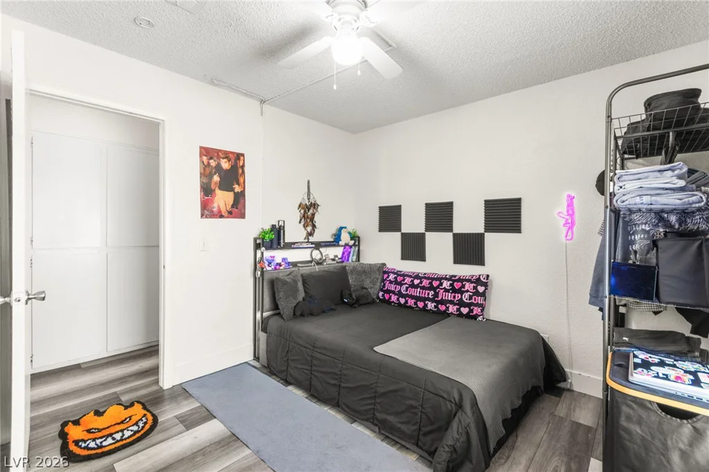 5581 Orchard, Las Vegas, NV 89110