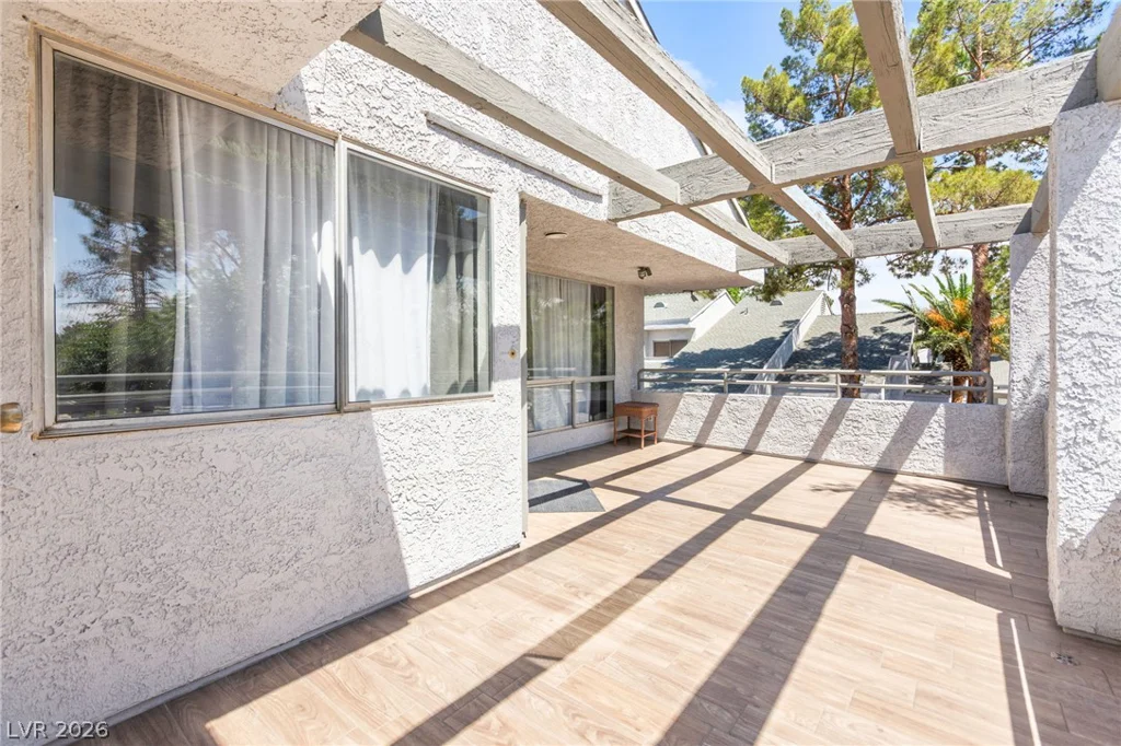 5581 Orchard, Las Vegas, NV 89110