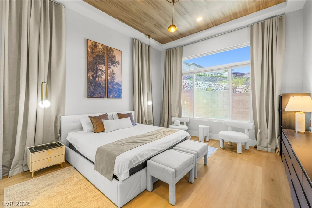 11162 Concord Valley, Las Vegas, NV 89135