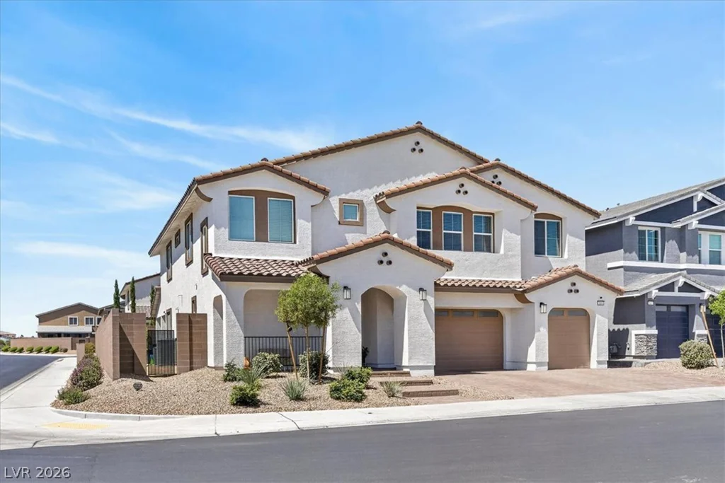 1863 Michael Springs, North Las Vegas, NV 89084