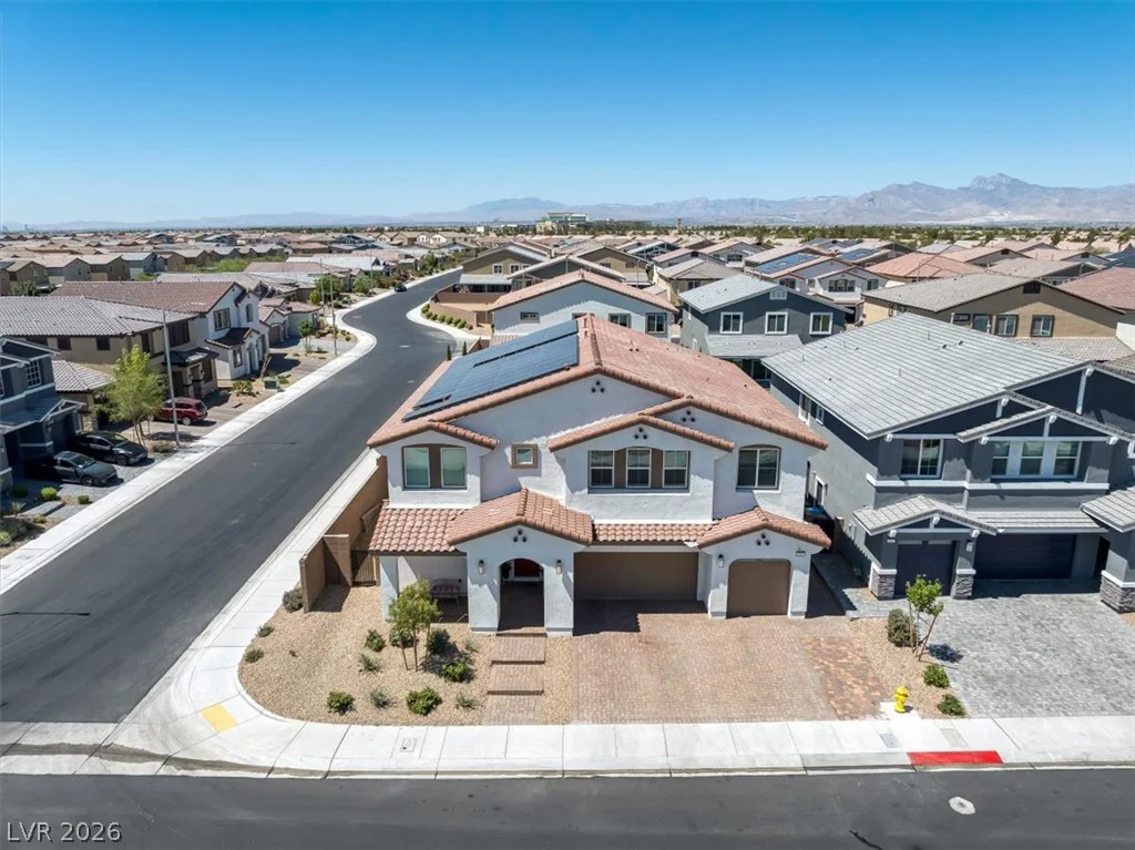 1863 Michael Springs, North Las Vegas, NV 89084