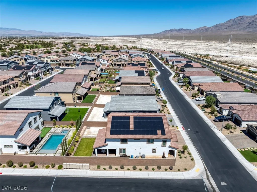 1863 Michael Springs, North Las Vegas, NV 89084