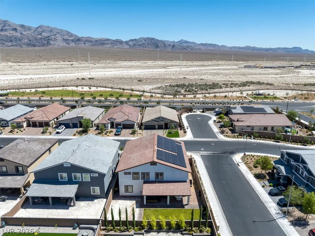 1863 Michael Springs, North Las Vegas, NV 89084
