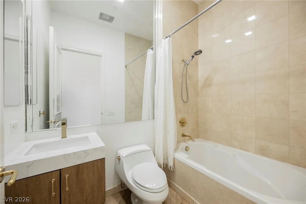 2747 Paradise, Las Vegas, NV 89109