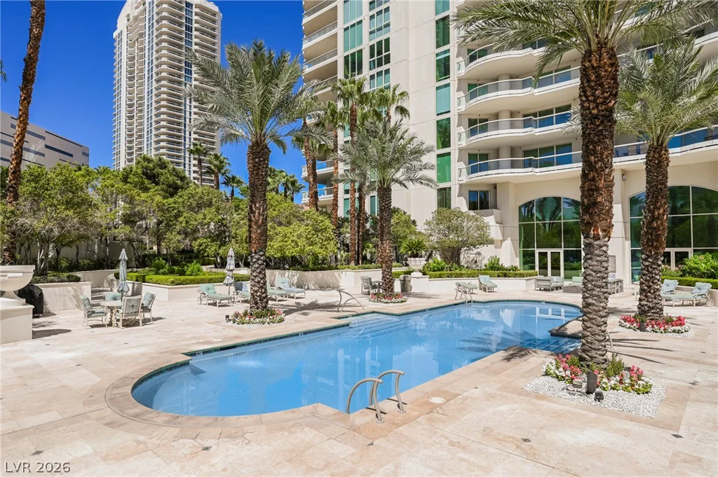 2747 Paradise, Las Vegas, NV 89109