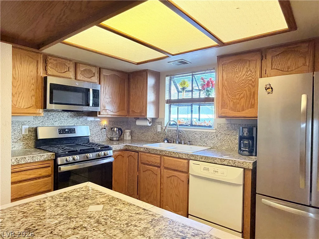 5724 Viking, Las Vegas, NV 89103