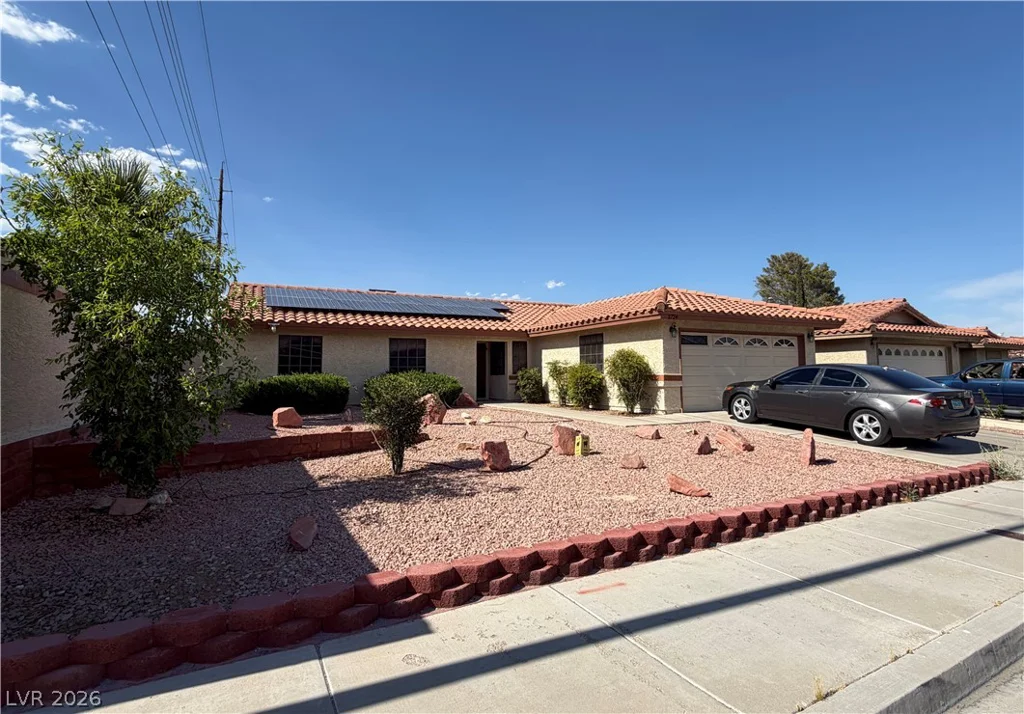 5724 Viking, Las Vegas, NV 89103