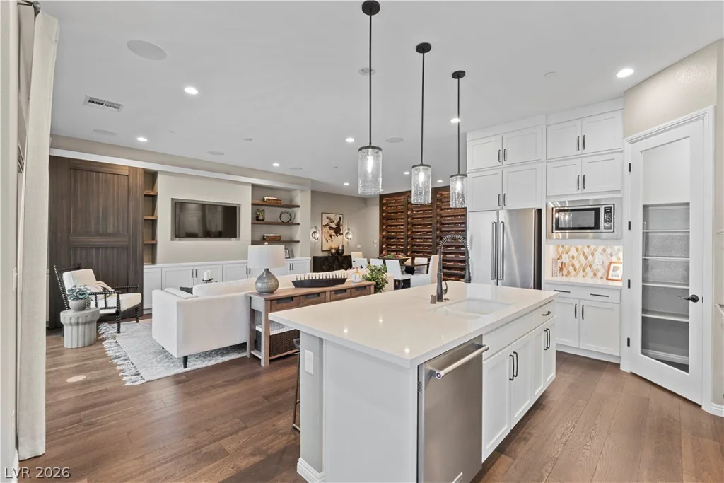 1199 Water, Henderson, NV 89011