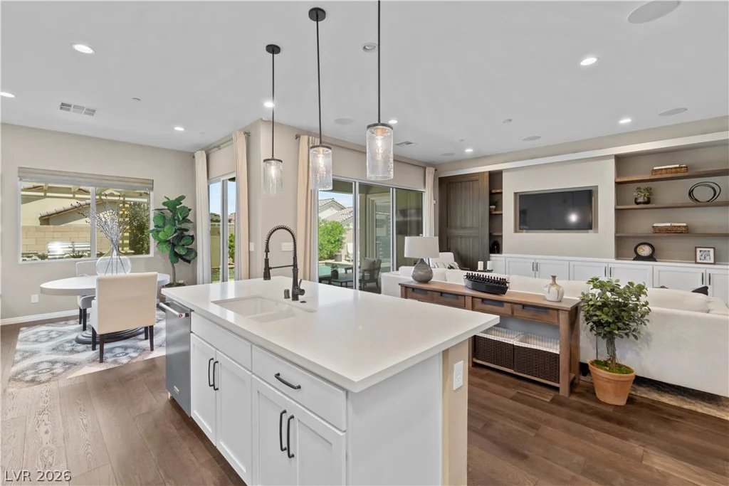 1199 Water, Henderson, NV 89011