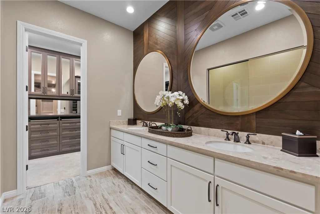 1199 Water, Henderson, NV 89011