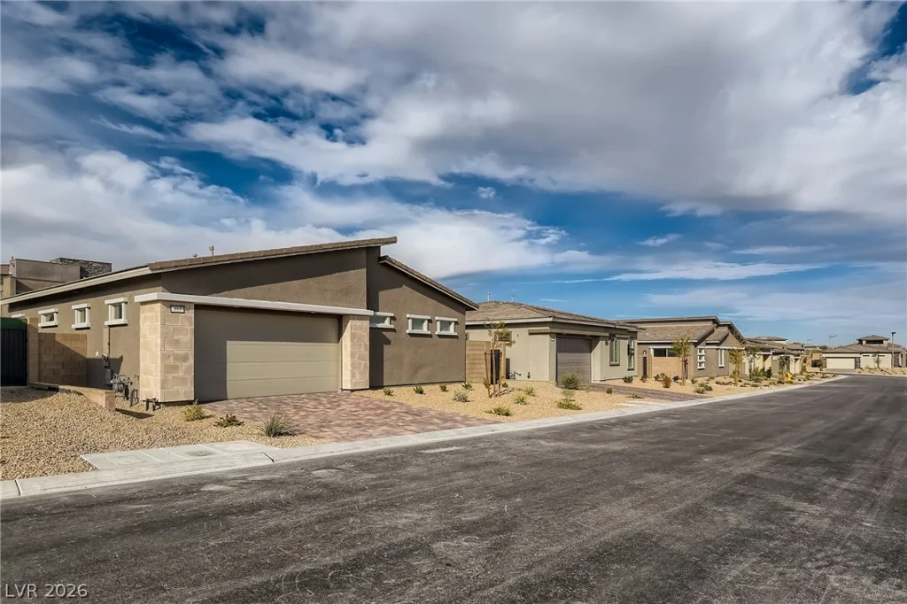 933 Mayfield Manor, Las Vegas, NV 89138