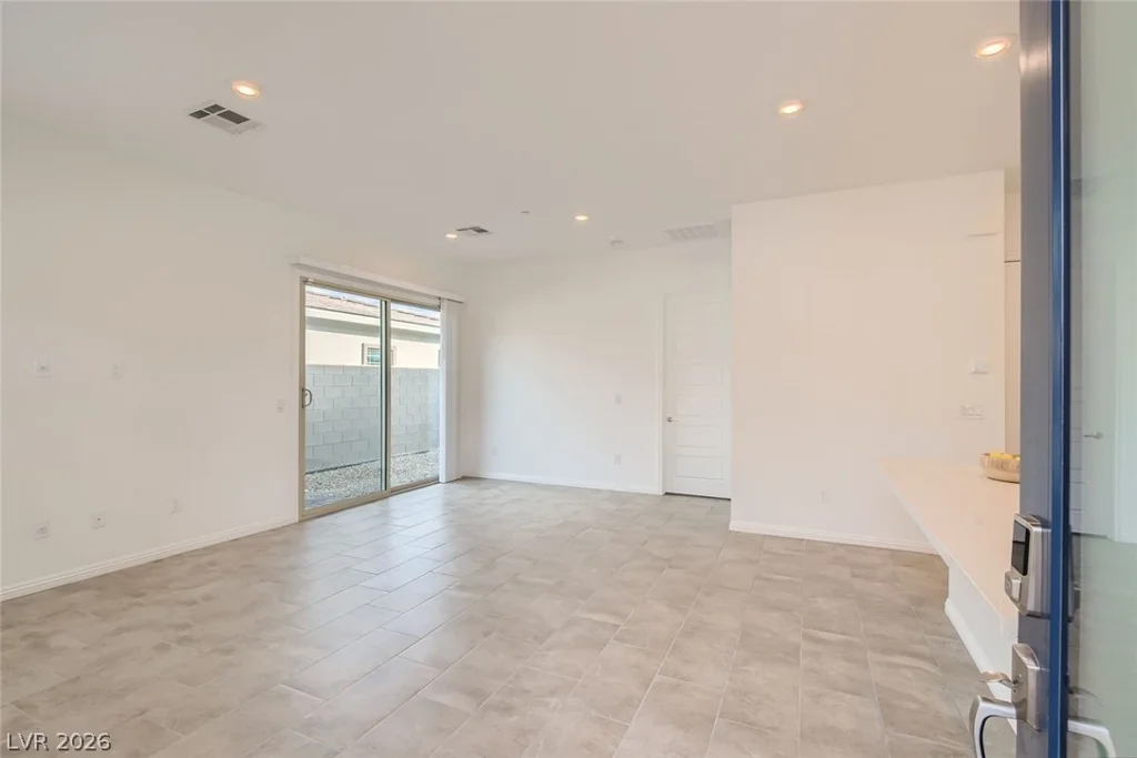 933 Mayfield Manor, Las Vegas, NV 89138