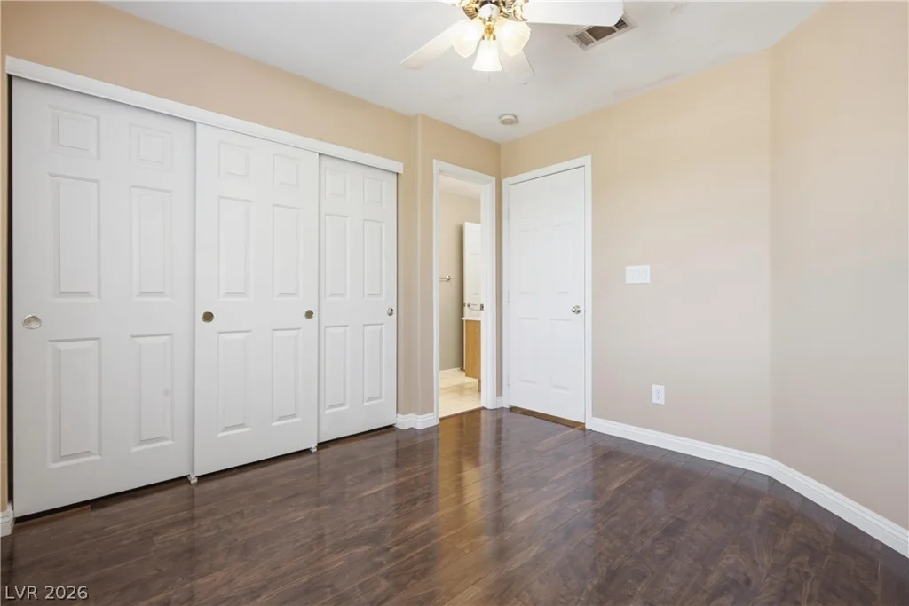 5 Spur Cross, Henderson, NV 89012