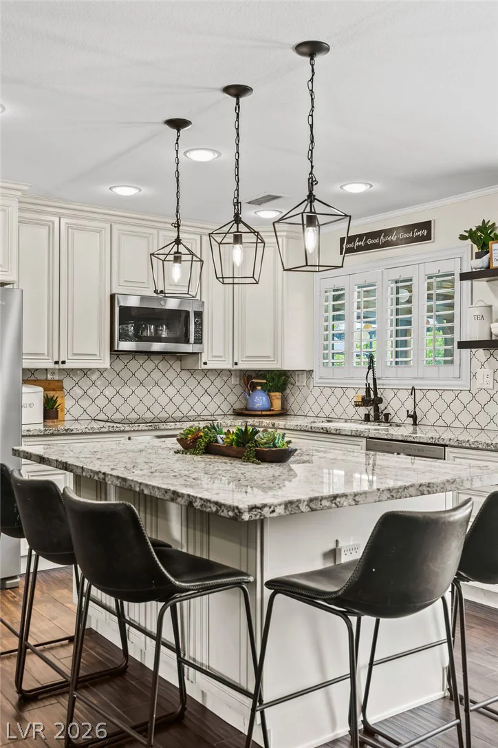 8715 Hammer, Las Vegas, NV 89149