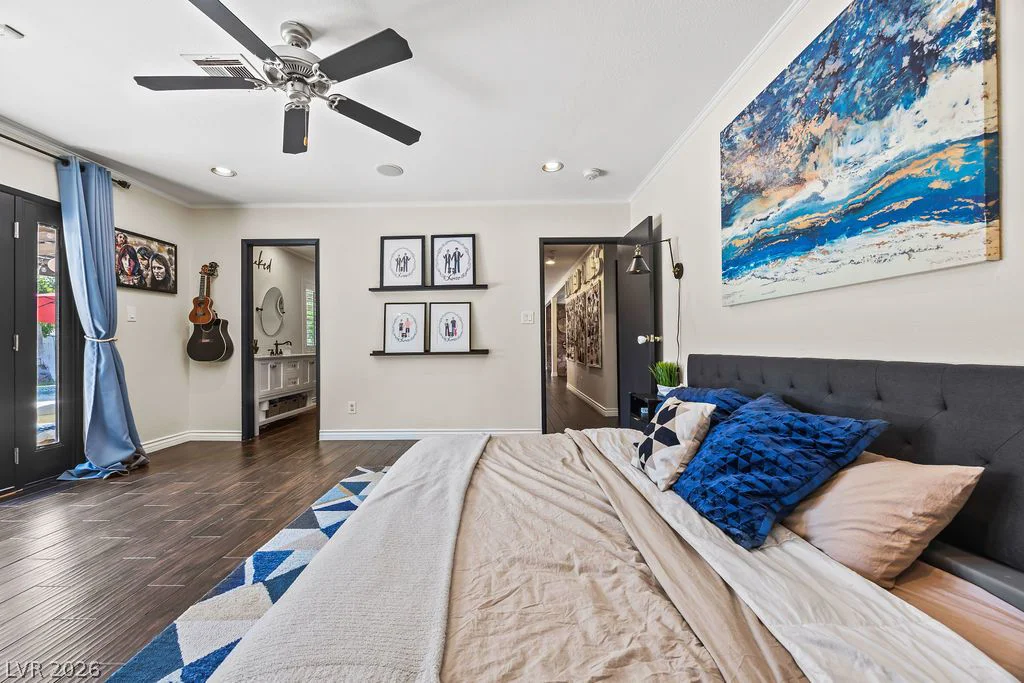 8715 Hammer, Las Vegas, NV 89149