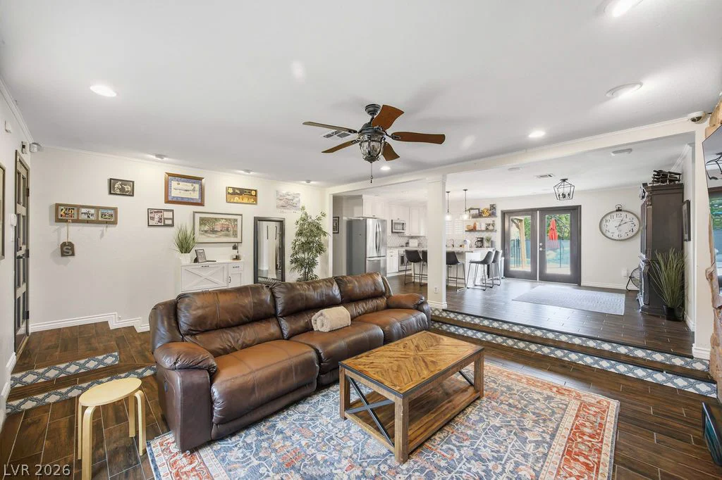8715 Hammer, Las Vegas, NV 89149