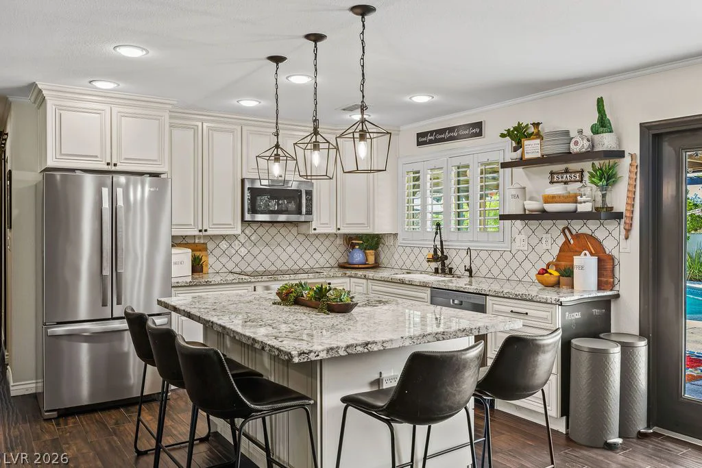 8715 Hammer, Las Vegas, NV 89149