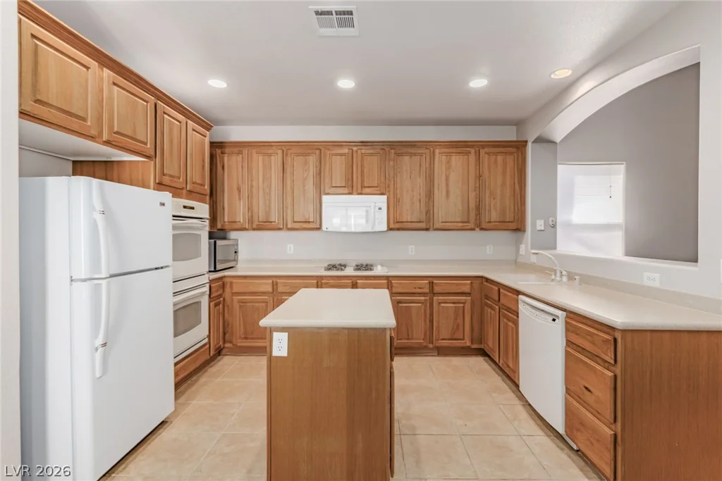 8692 Blakely, Las Vegas, NV 89148