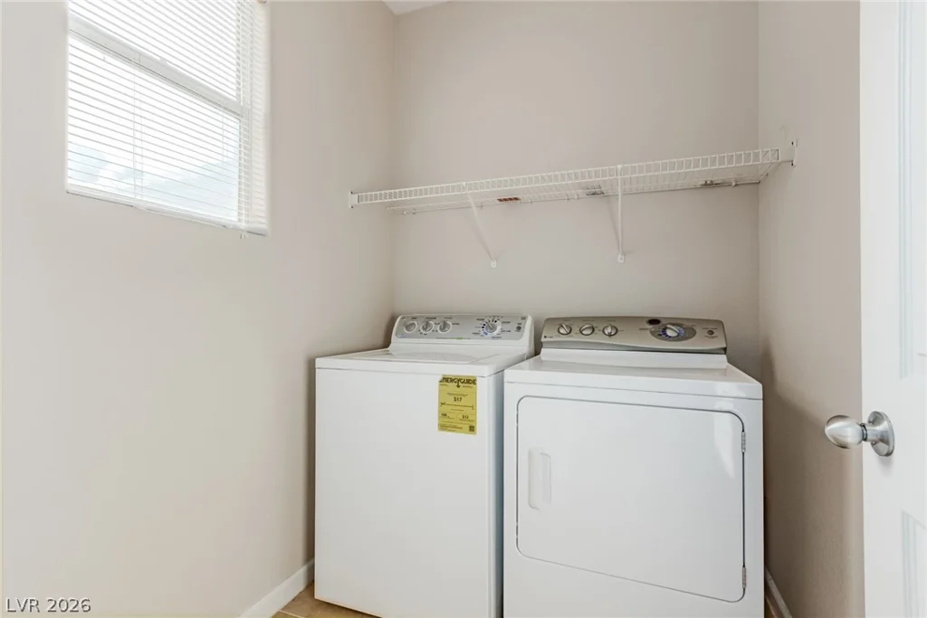 8692 Blakely, Las Vegas, NV 89148