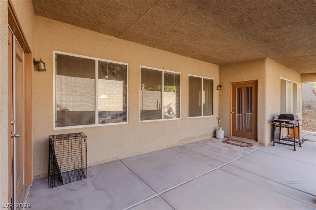 8692 Blakely, Las Vegas, NV 89148