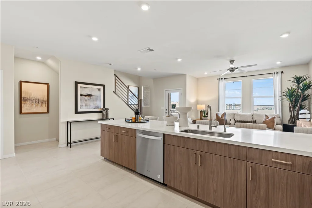 5627 Amethyst Valley St, Las Vegas, NV 89118