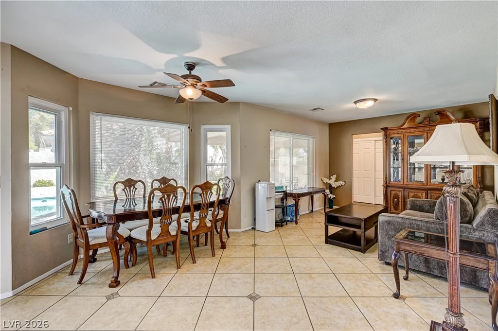1484 Flintrock, Henderson, NV 89014