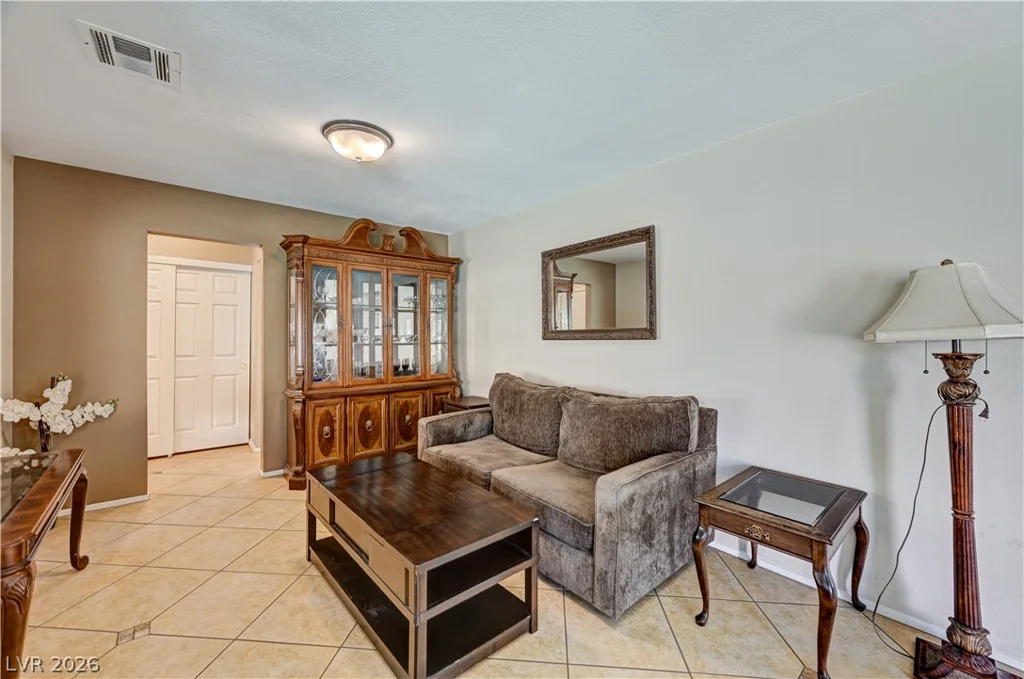 1484 Flintrock, Henderson, NV 89014