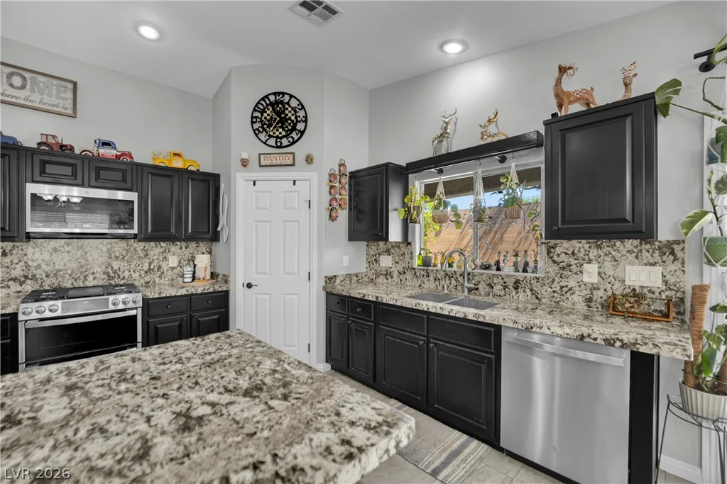 4504 Silverwind, North Las Vegas, NV 89031