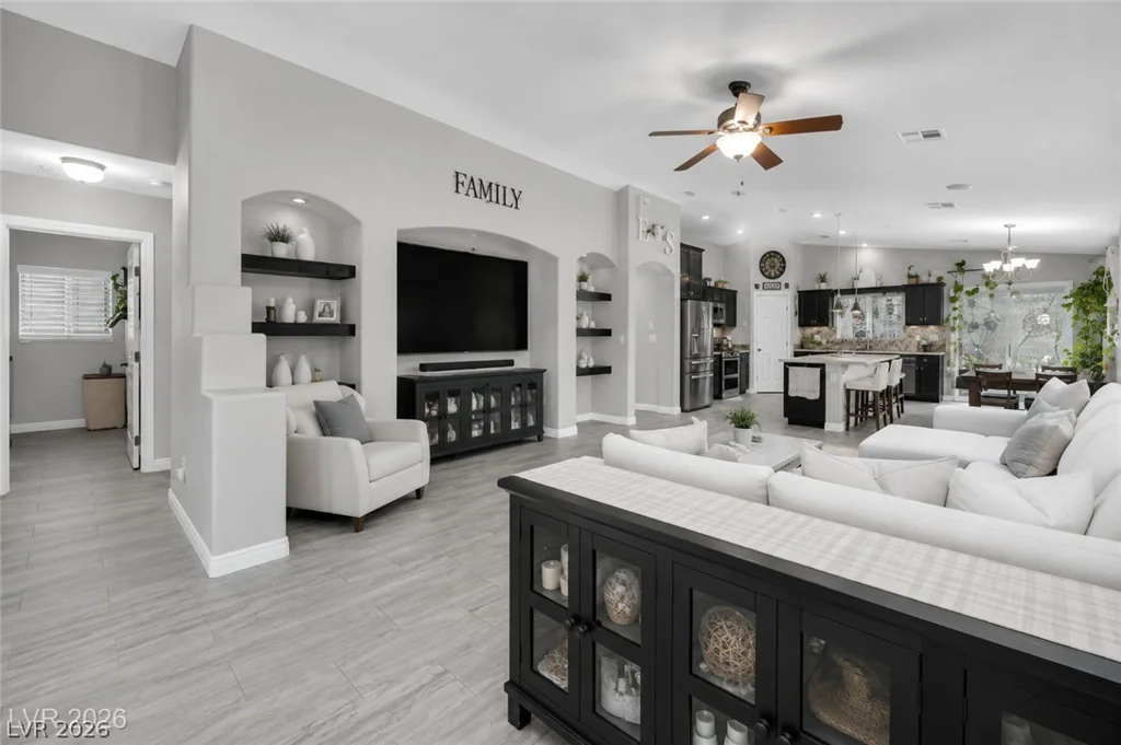 4504 Silverwind, North Las Vegas, NV 89031