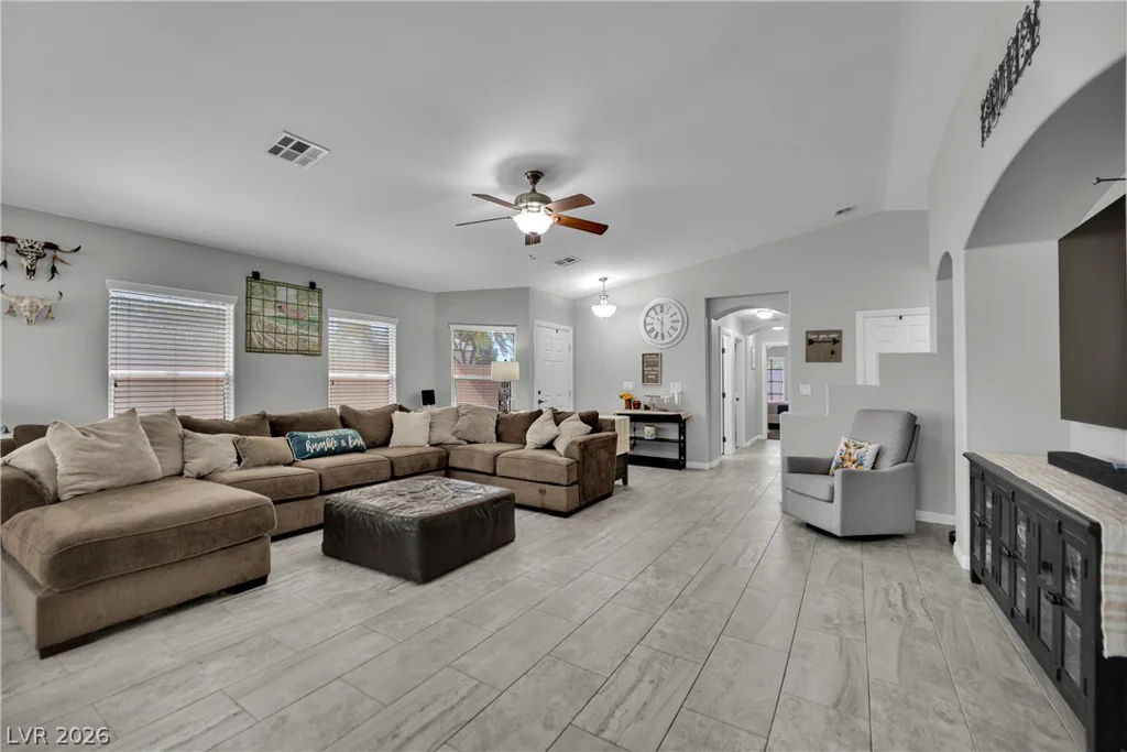 4504 Silverwind, North Las Vegas, NV 89031