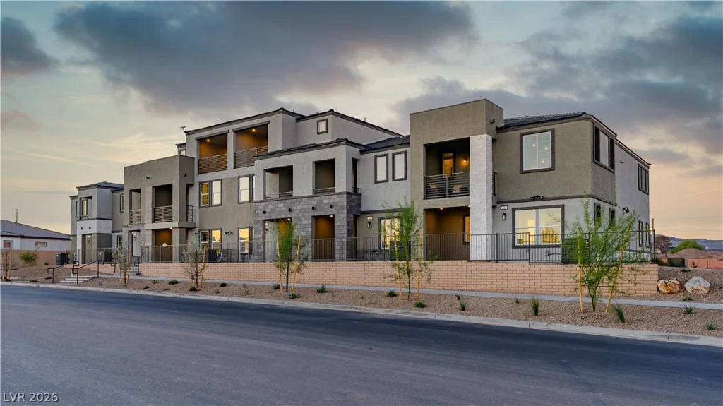 5639 Amethyst Valley, Las Vegas, NV 89118