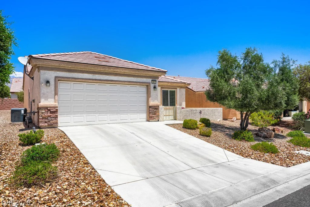 2910 Horned Owl, North Las Vegas, NV 89084