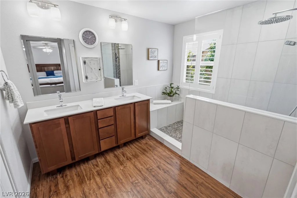6429 Willowstone, Las Vegas, NV 89166