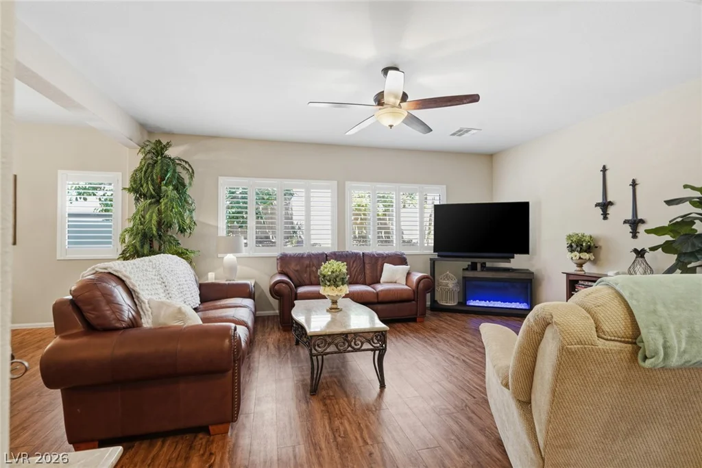 6429 Willowstone, Las Vegas, NV 89166