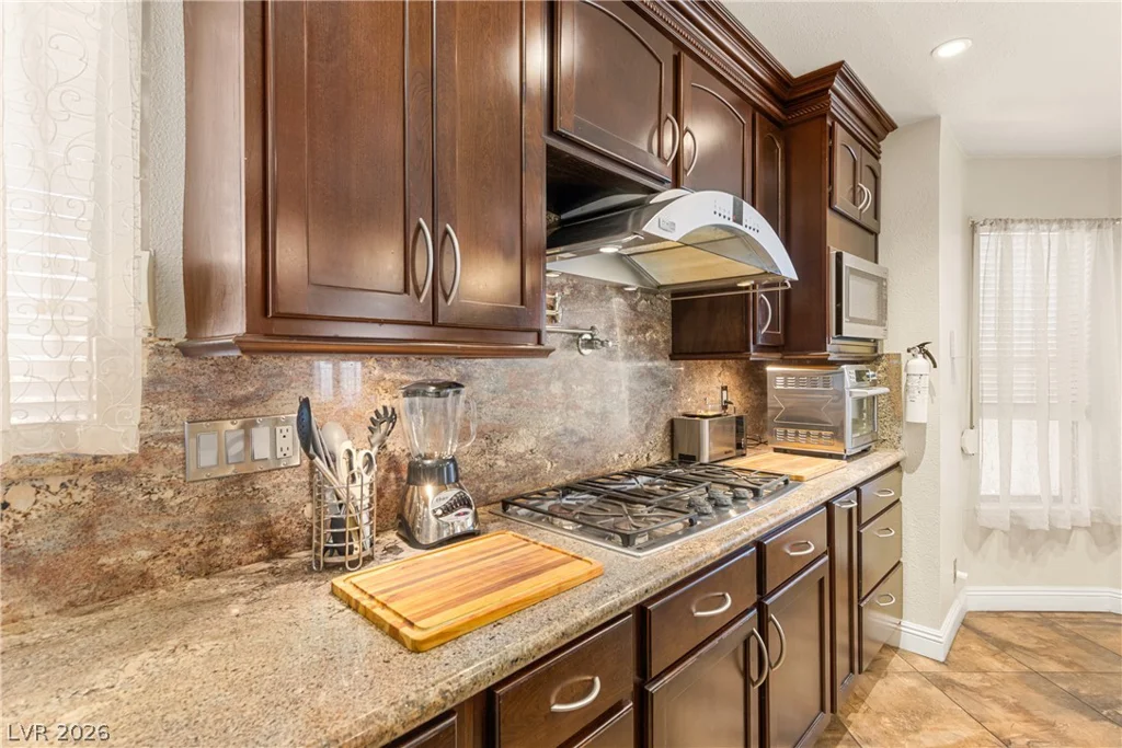 9105 Safeport Cove, Las Vegas, NV 89117