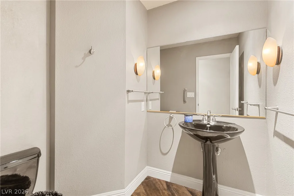 9105 Safeport Cove, Las Vegas, NV 89117