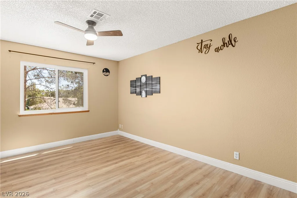 9105 Safeport Cove, Las Vegas, NV 89117