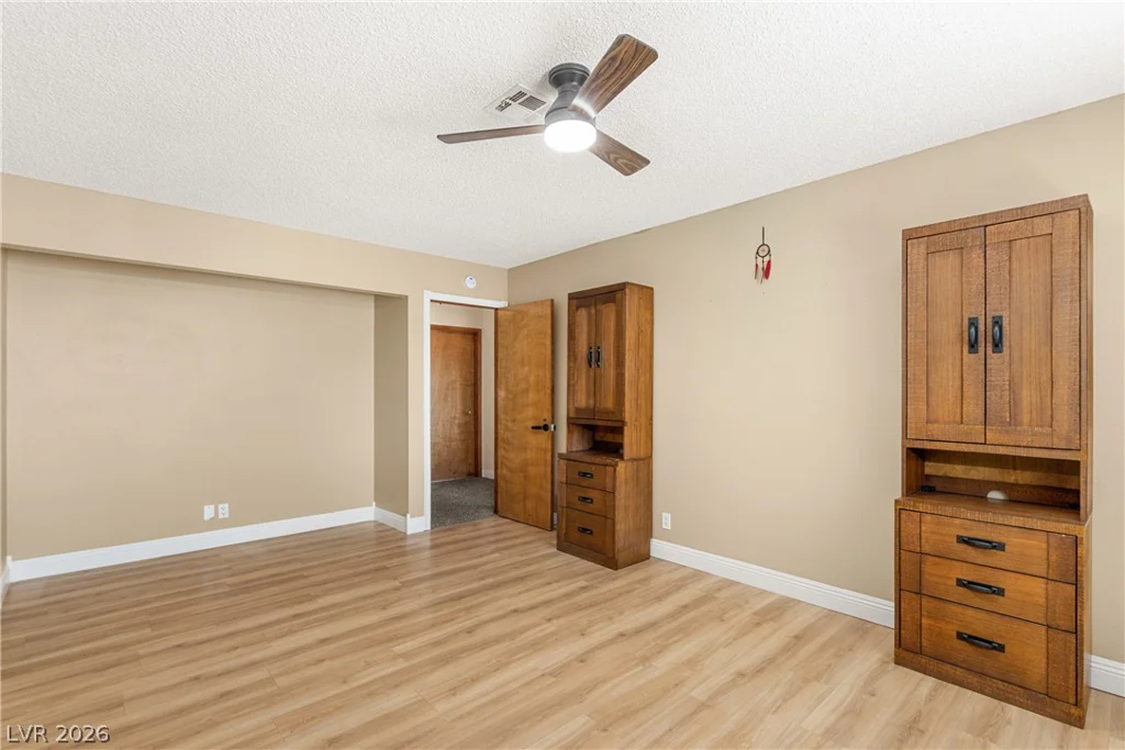 9105 Safeport Cove, Las Vegas, NV 89117